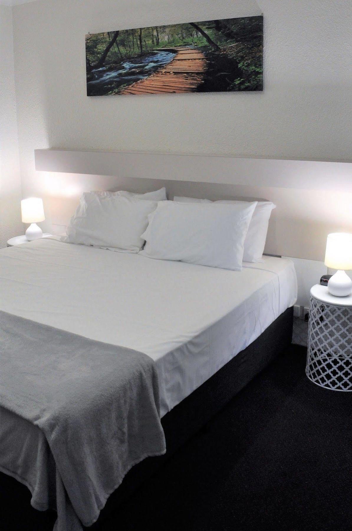 Balonne River Motor Inn Saint George Ngoại thất bức ảnh